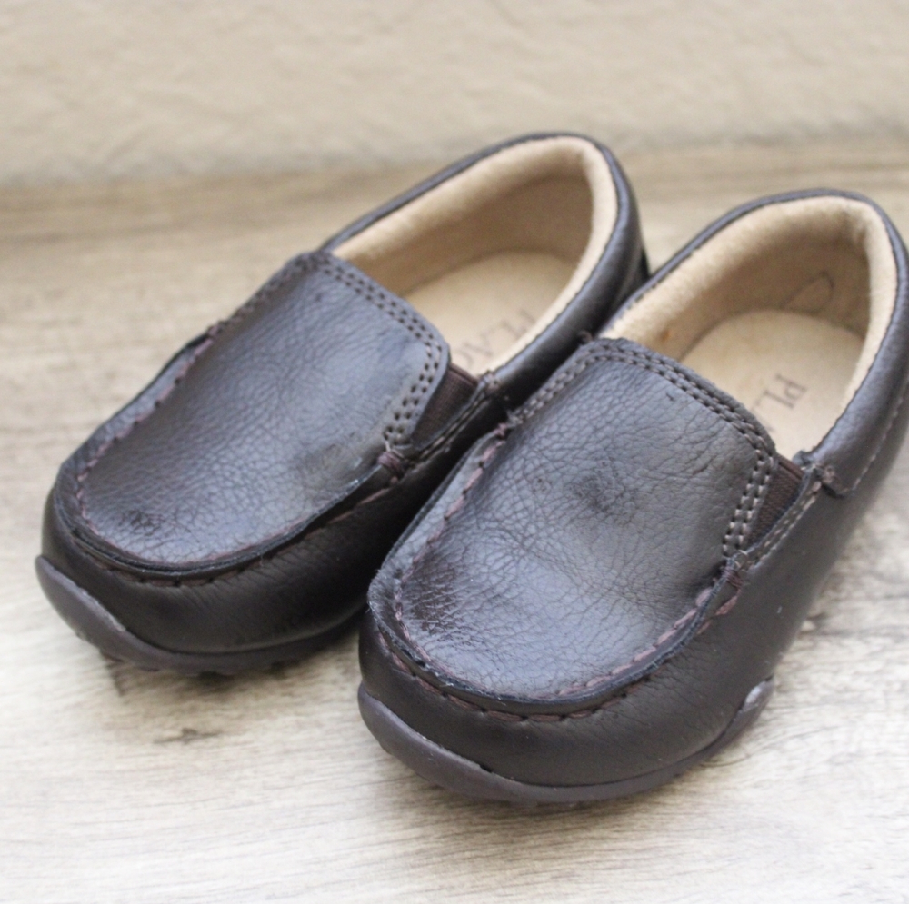 Boys Brown Uniform Slides